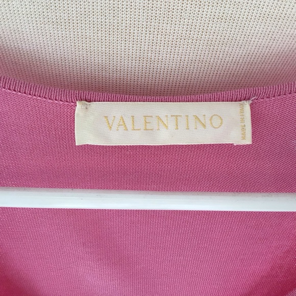 Valentino Sleeveless Sweet Pink Deep Plunge V-Neck Top with Bow Accent - Picture 6 of 11